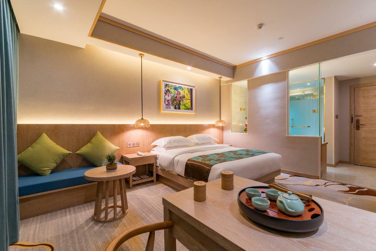 Yunxianju Tea Culture Theme Hotel Куньмін Екстер'єр фото